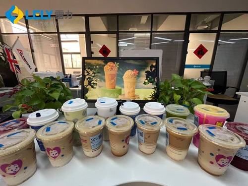 雷力阀门员工福利.jpg
